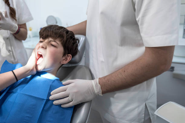 Best Emergency Treatment for Dental Infections or Abscesses in Iyanbito, NM
